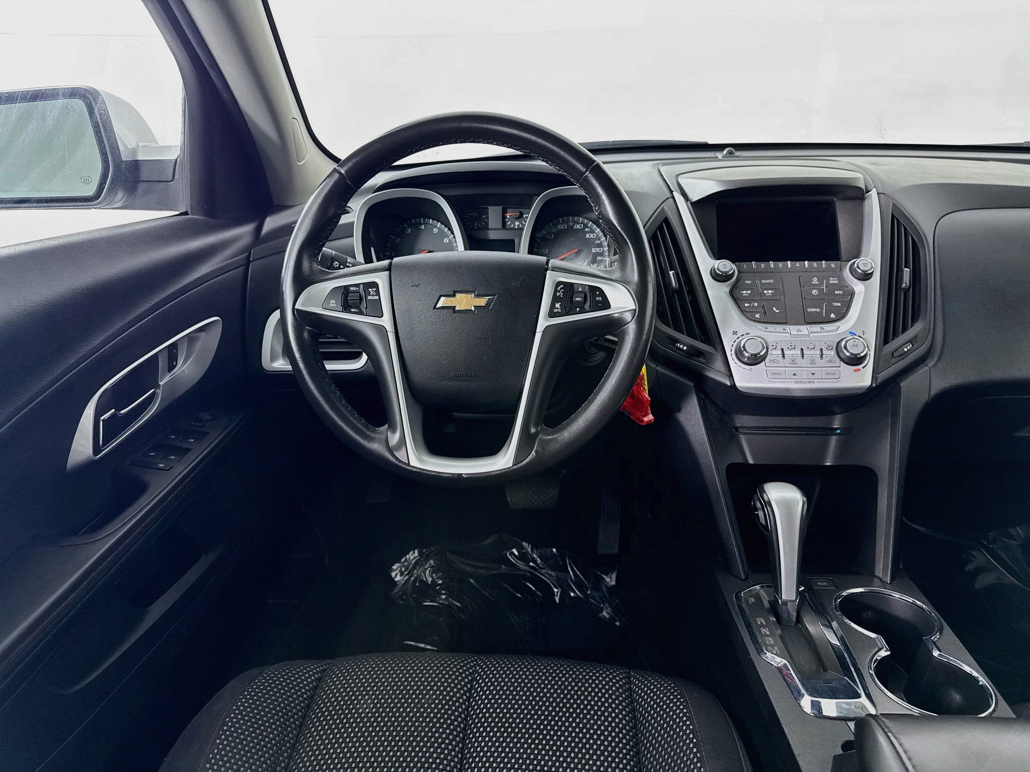 Used 2015 Chevrolet Equinox LT w/ Driver Convenience Package FWD image 19