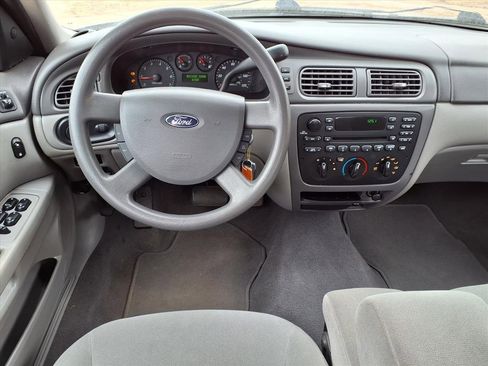 Used 2004 Ford Taurus SES image 11