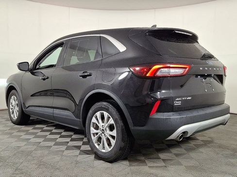 Used 2023 Ford Escape Active AWD/4WD image 7