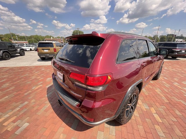 Used 2021 Jeep Grand Cherokee Trailhawk AWD/4WD image 34