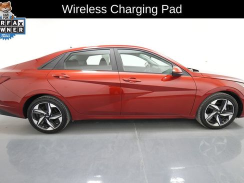 Used 2023 Hyundai Elantra SEL w/ Convenience Package FWD image 10