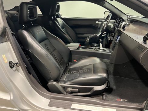 Used 2006 Ford Mustang GT image 30