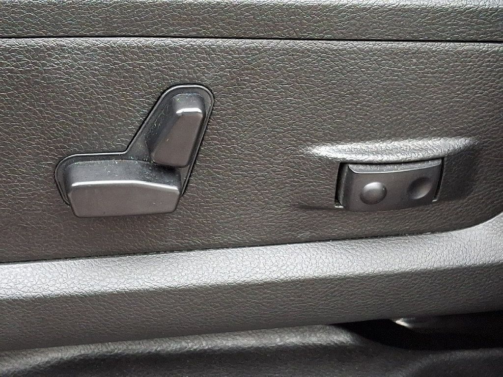 Certified 2026 RAM 2500 Big Horn AWD/4WD image 24