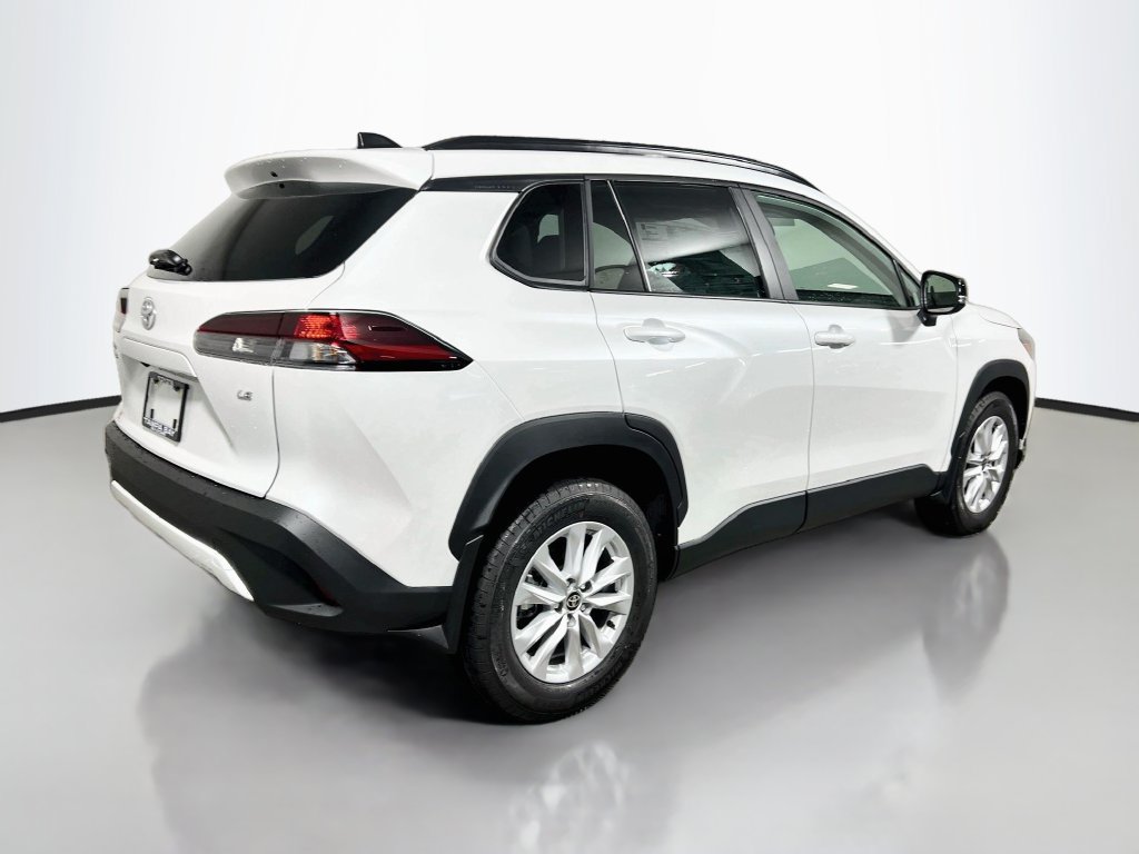 New 2026 Toyota Corolla Cross LE FWD image 3