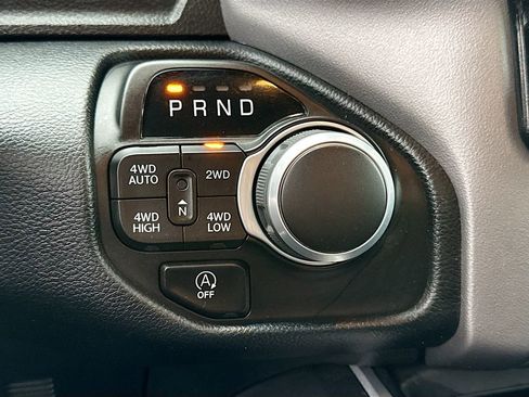 Used 2022 RAM 1500 Big Horn image 18