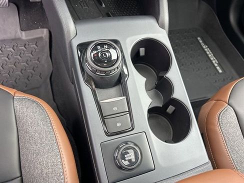 Used 2024 Ford Bronco Sport Outer Banks w/ Tech Package AWD/4WD image 28