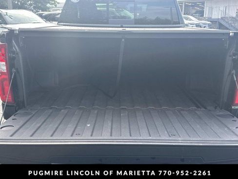 Used 2025 Chevrolet Silverado 1500 High Country AWD/4WD image 18