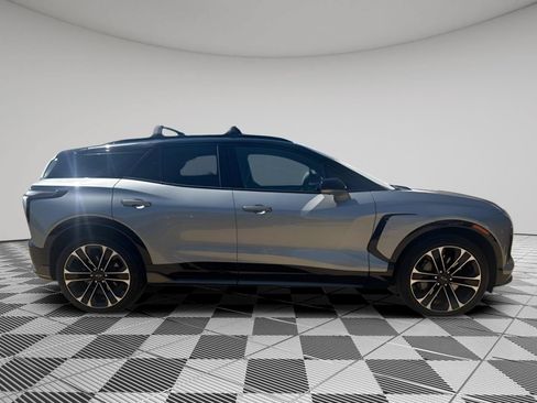 New 2026 Chevrolet Blazer EV SS w/ Performance Package AWD/4WD image 6