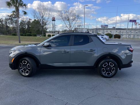 Used 2023 Hyundai Santa Cruz SEL Premium image 2