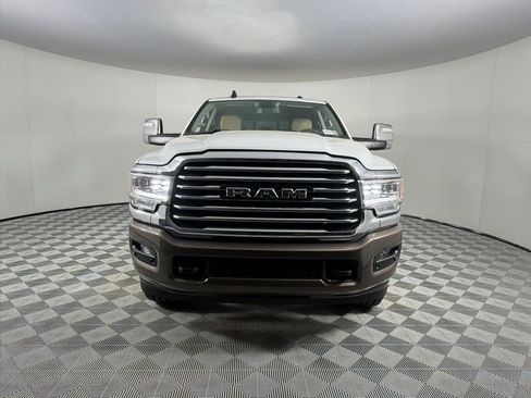 Used 2024 RAM 2500 Limited w/ Towing Technology Group image 5