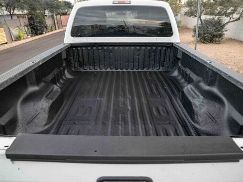 Used 2015 Ford F250 XLT w/ Advanced Security Group image 17