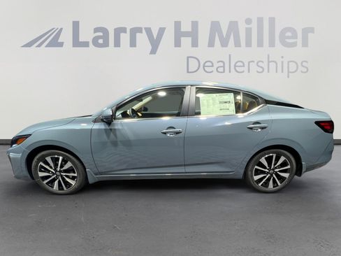 New 2025 Nissan Sentra SV w/ SV Premium Package image 2