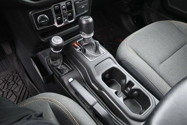 Used 2024 Jeep Gladiator Sport AWD/4WD image 26