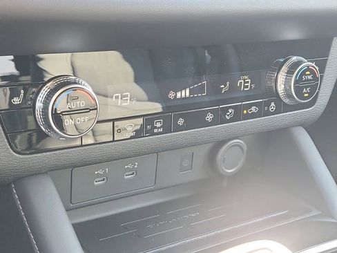 New 2026 Mitsubishi Outlander SE FWD image 33