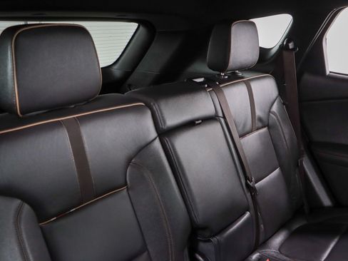 Used 2022 Chevrolet Blazer Premier w/ Enhanced Convenience Package FWD image 28