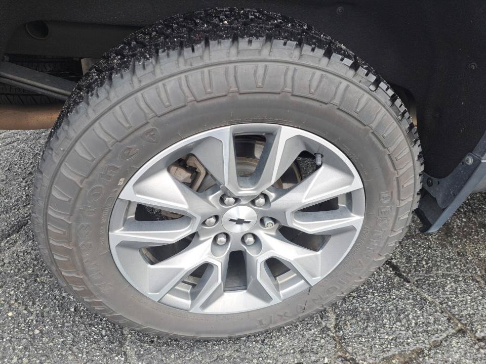 Used 2020 Chevrolet Silverado 1500 RST AWD/4WD image 16