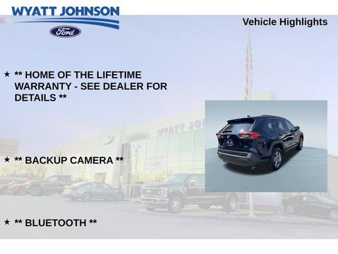 Used 2024 Toyota RAV4 XLE FWD image 7