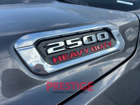 Used 2024 RAM 2500 Laramie w/ Safety Group AWD/4WD image 9