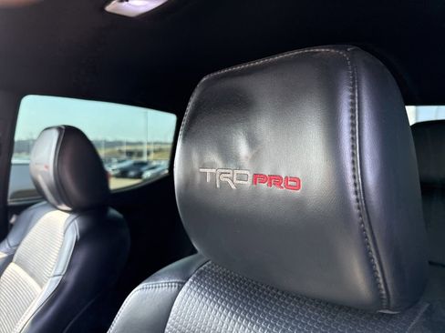 Used 2017 Toyota Tacoma TRD Pro image 14