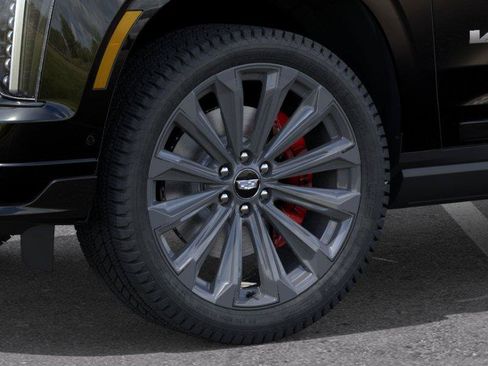 New 2026 Cadillac Escalade V w/ LPO, Floor Liner Package AWD/4WD image 10