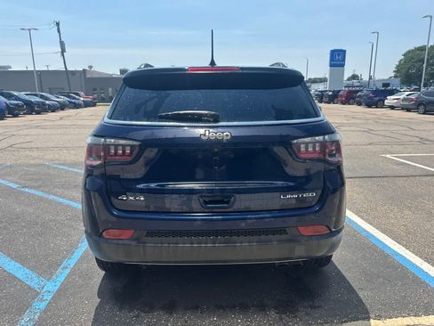 Used 2019 Jeep Compass Limited AWD/4WD image 5