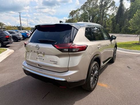 Used 2026 Nissan Rogue Platinum w/ Platinum Premium Package AWD/4WD image 13