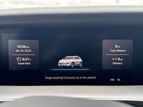 New 2026 Volkswagen Tiguan SE R-Line AWD/4WD image 16