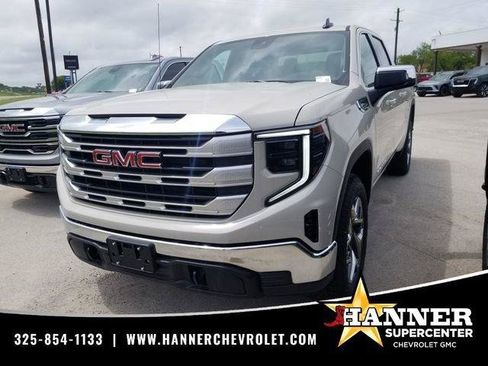 New 2026 GMC Sierra 1500 SLE AWD/4WD image 1