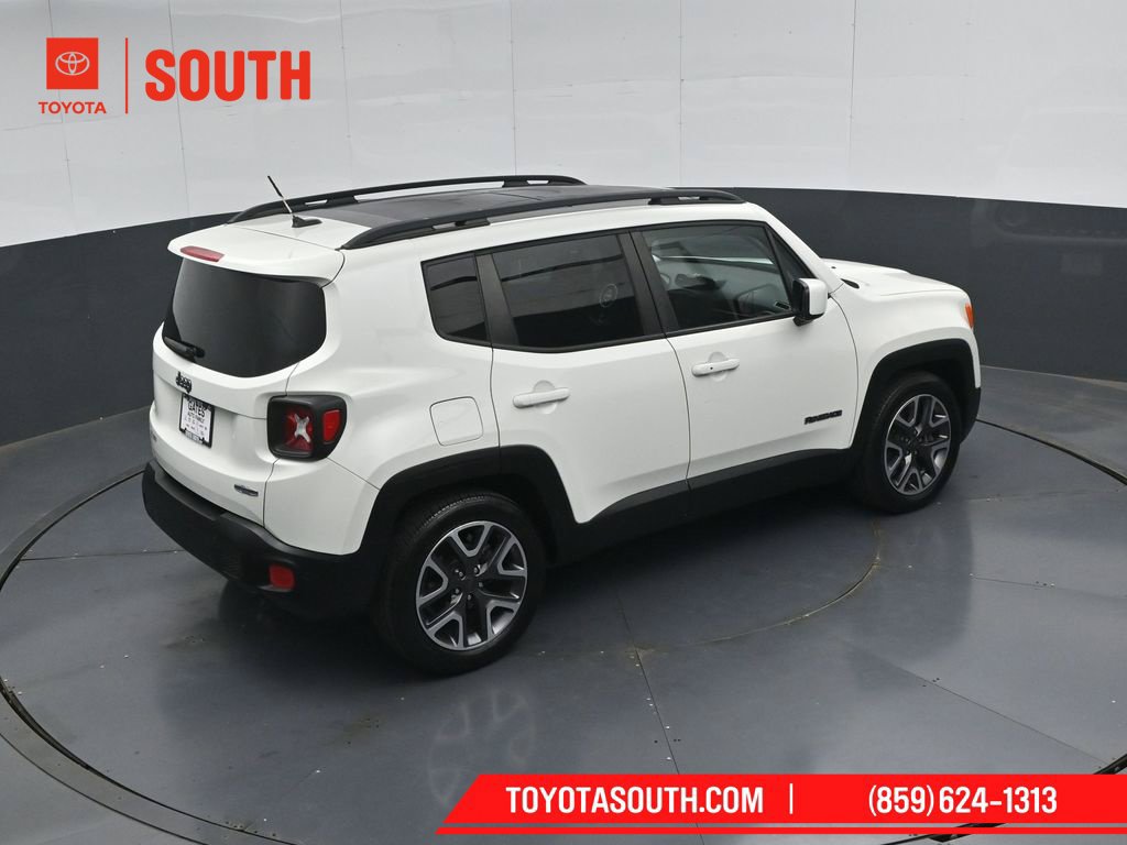 Used 2016 Jeep Renegade Latitude w/ Safety & Security Group FWD image 43