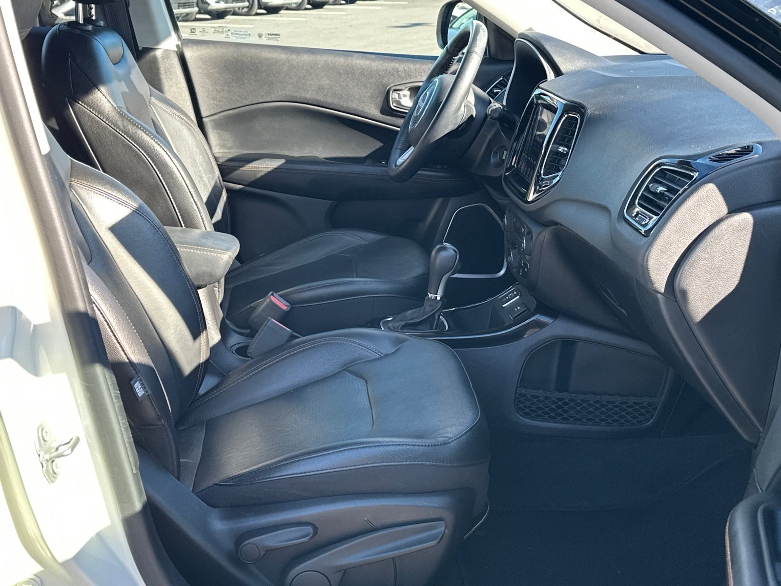 Used 2019 Jeep Compass Limited FWD image 14