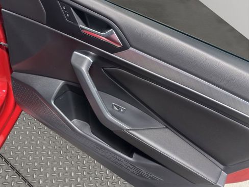 Used 2022 Volkswagen Jetta SE image 21