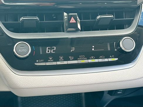 Used 2024 Toyota Corolla LE image 15