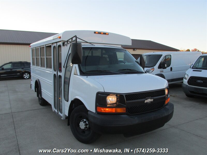 Used 2006 Chevrolet Express 3500 w/ School Bus Package RWD image 5