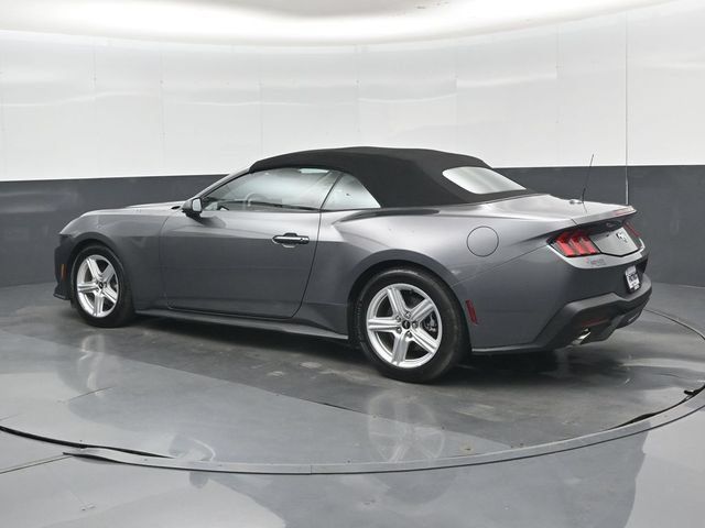 Used 2026 Ford Mustang Premium RWD image 31