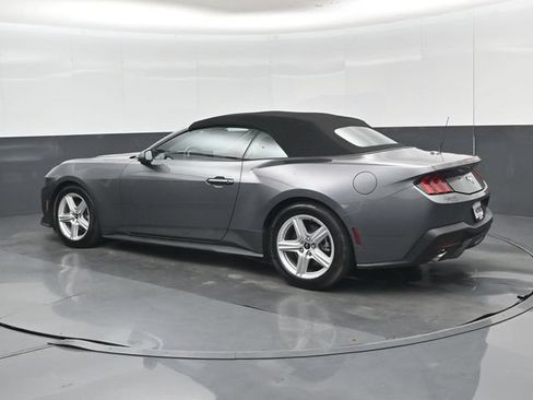 Used 2026 Ford Mustang Premium RWD image 31