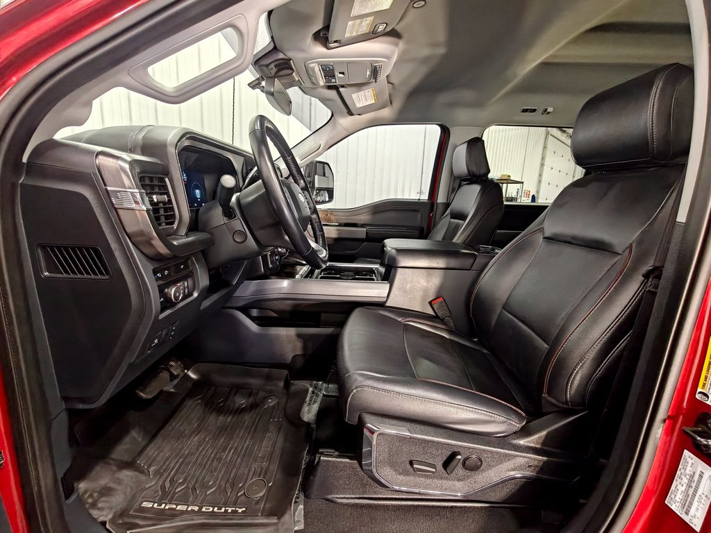 Used 2024 Ford F250 Lariat w/ Sport Appearance Package AWD/4WD image 36