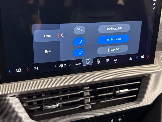 New 2026 Ford Explorer ST-Line w/ ST-Line Street Pack AWD/4WD image 30