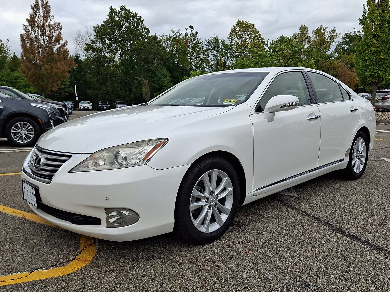 Used 2011 Lexus ES 350 FWD image 3