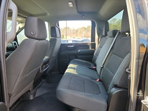 Used 2021 Chevrolet Silverado 2500 LT w/ Convenience Package image 26