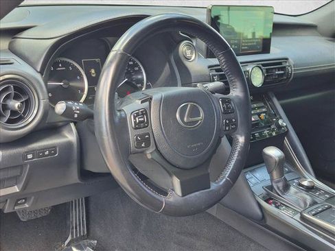 Used 2023 Lexus IS 300 w/ Comfort Package RWD image 10