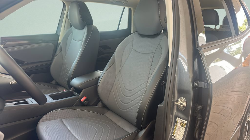 New 2026 Volkswagen Tiguan SE FWD image 25