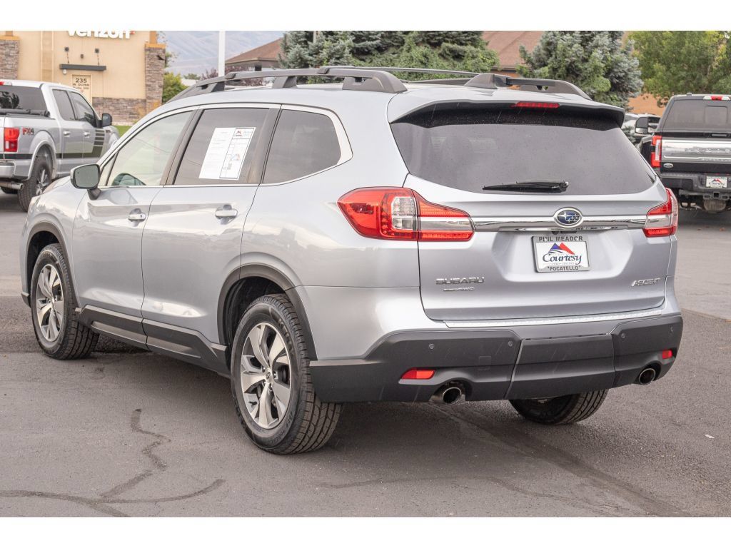 Used 2019 Subaru Ascent Premium w/ Popular Package #3 AWD/4WD image 5