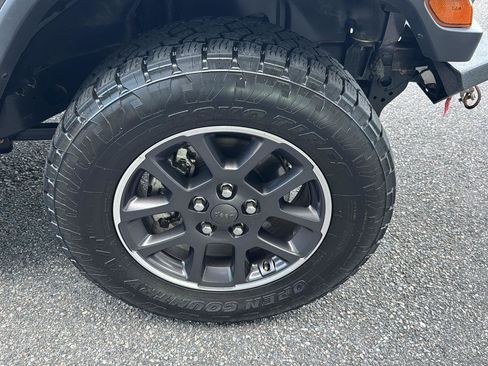 Used 2021 Jeep Gladiator Overland w/ Popular Equipment Package image 34