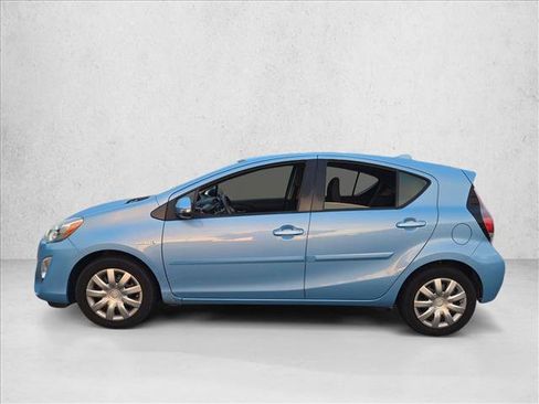 Used 2015 Toyota Prius C Two FWD image 8