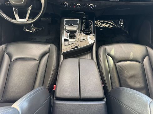 Used 2018 Audi Q7 3.0T Premium AWD/4WD image 20