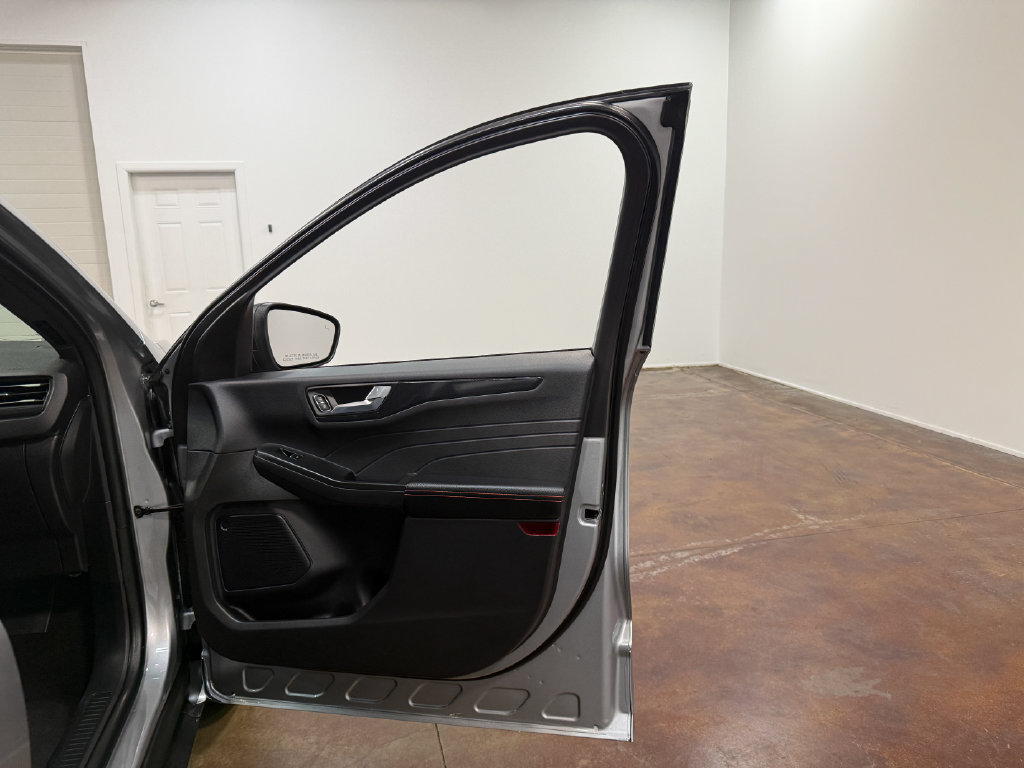 Used 2024 Ford Escape ST-Line AWD/4WD image 61