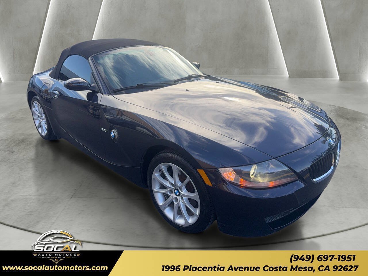 Used 2006 BMW Z4 3.0i RWD image 19