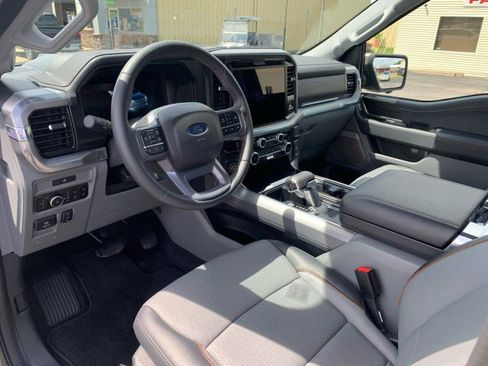 Used 2025 Ford F150 Lariat w/ Equipment Group 502A High AWD/4WD image 9
