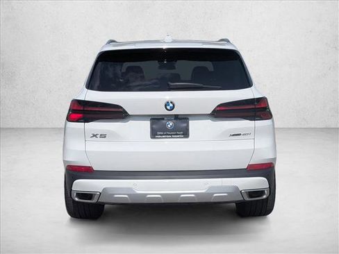 Used 2026 BMW X5 xDrive40i w/ Climate Comfort Package AWD/4WD image 7