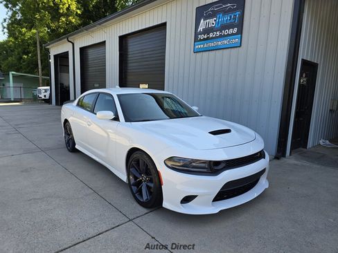 Used 2019 Dodge Charger Scat Pack w/ Plus Group RWD image 1